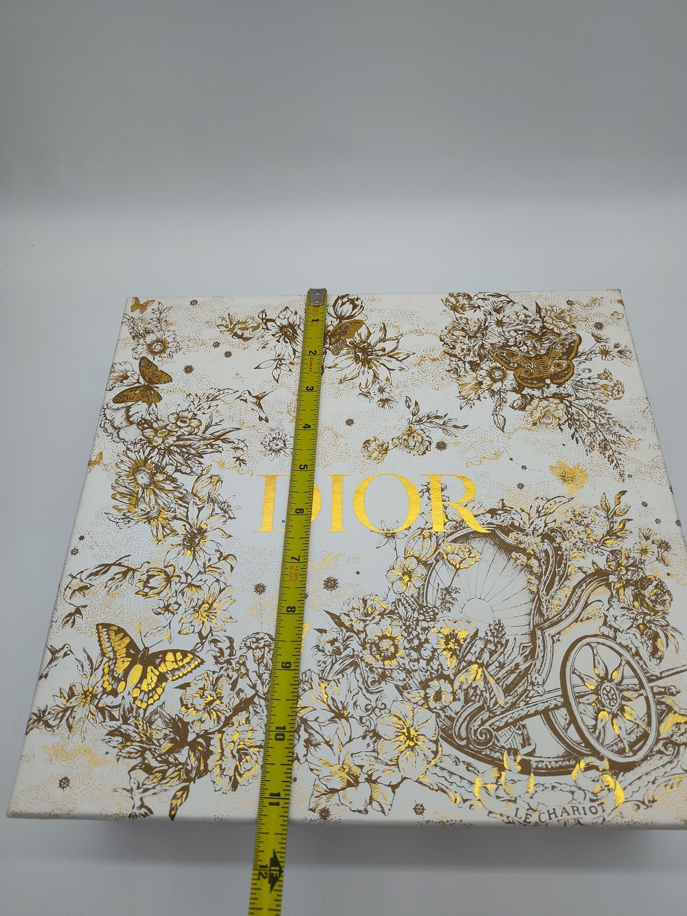 DIOR Le Chariot Gift Box 2" Ribbon Gold Star Charm Tissue Luxury Packaging Set - Picture 10 of 15